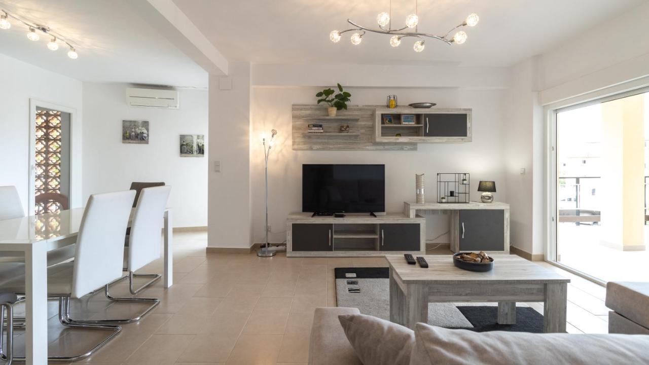 Modern 2 Bedroom Apartment 100 M From The Beach Jávea Kültér fotó